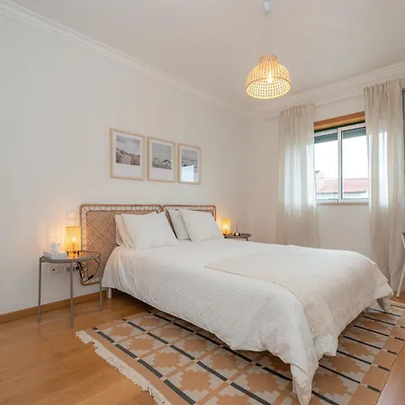 Atlantic Ocean 2bdr With Pool By Lovelystay Апартаменты *