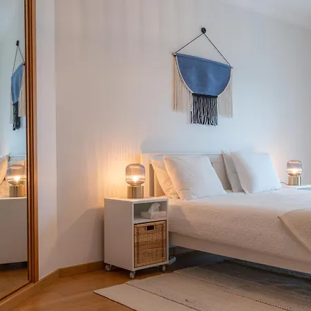 Atlantic Ocean 2bdr With Pool By Lovelystay Буаркуш