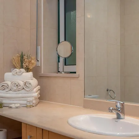 Atlantic Ocean 2bdr With Pool By Lovelystay Апартаменты Буаркуш