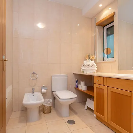 Atlantic Ocean 2bdr With Pool By Lovelystay Апартаменты