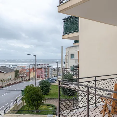 Апартаменты Atlantic Ocean 2bdr With Pool By Lovelystay *