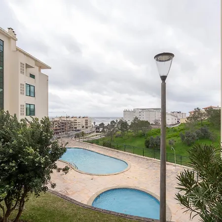 Atlantic Ocean 2bdr With Pool By Lovelystay Buarcos