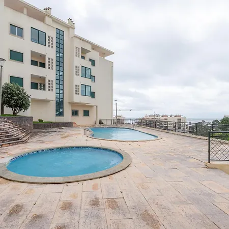 Atlantic Ocean 2bdr With Pool By Lovelystay *