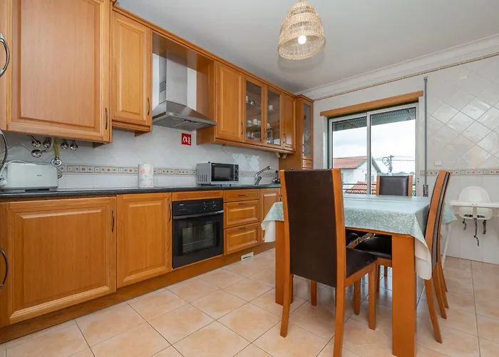 Apartman Atlantic Ocean 2bdr With Pool By Lovelystay