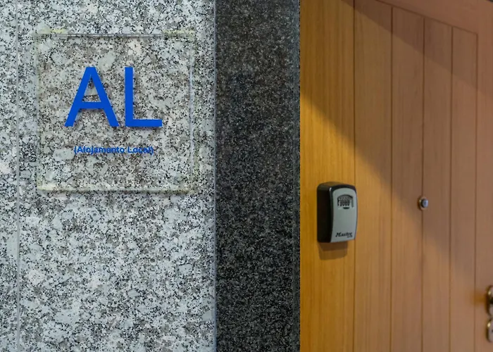 Atlantic Ocean 2bdr With Pool By Lovelystay Apartman